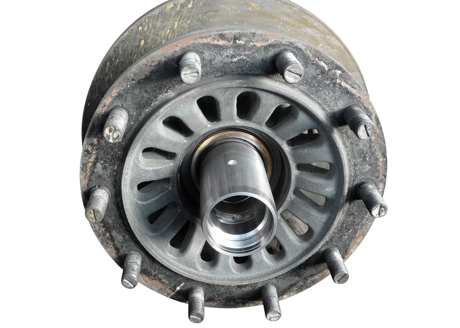GEDORE Automotive wheel bearing centring sleeve, application image no. 4