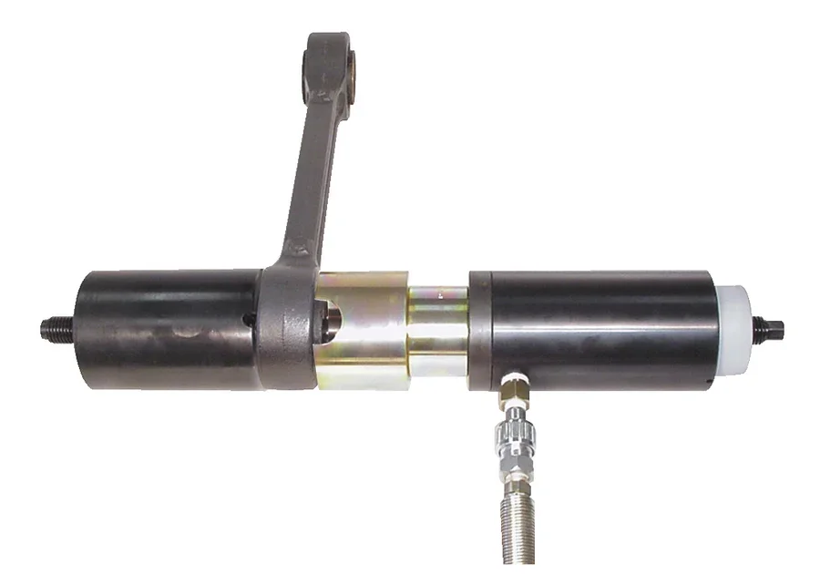 GEDORE Automotive bonded rubber bush tool set, commercial vehicles, application image no. 2