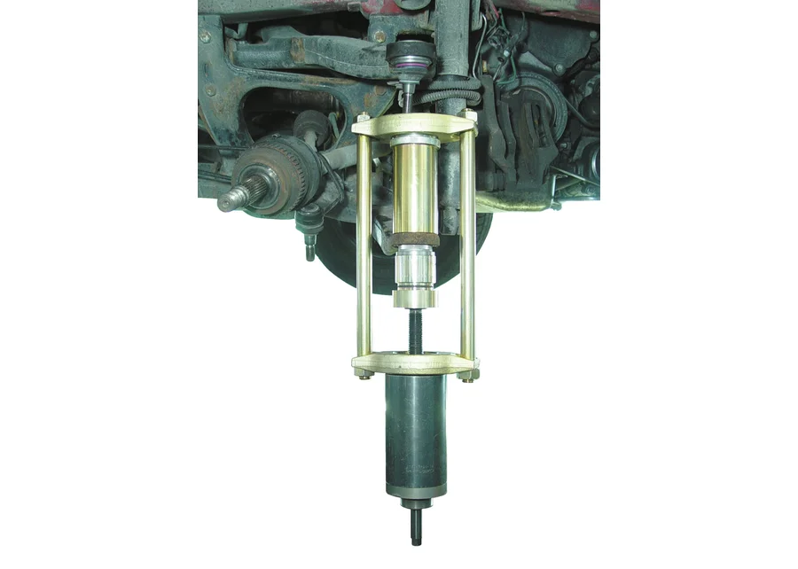 GEDORE Automotive supplementary set for Trapo wheel bearings/ball joints, application image no. 1