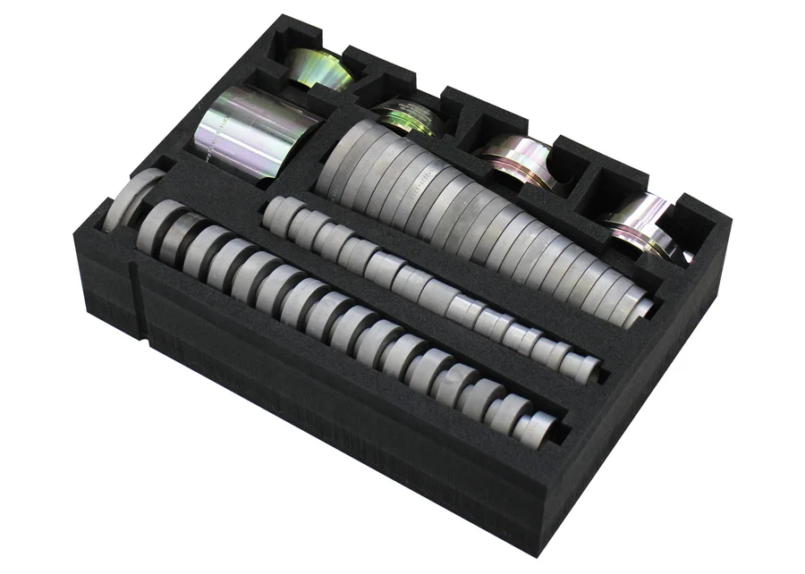 GEDORE Automotive universal wheel bearing tool set, catalogue image no. 3