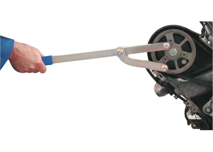 GEDORE Automotive counterhold wrench, application image no. 1
