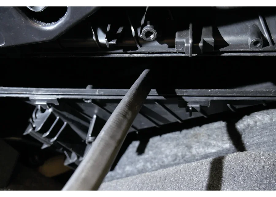 GEDORE Automotive Videoskop mit Reinigungsfunktion, Anwendungsbild Nummer 3