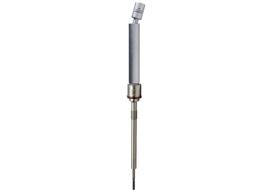 GEDORE Automotive glow plug/spark plug socket set, application image