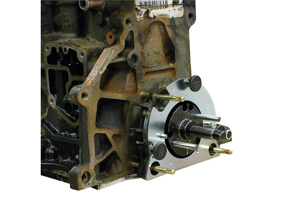 GEDORE Automotive installation tool for sealing flange, application image no. 2