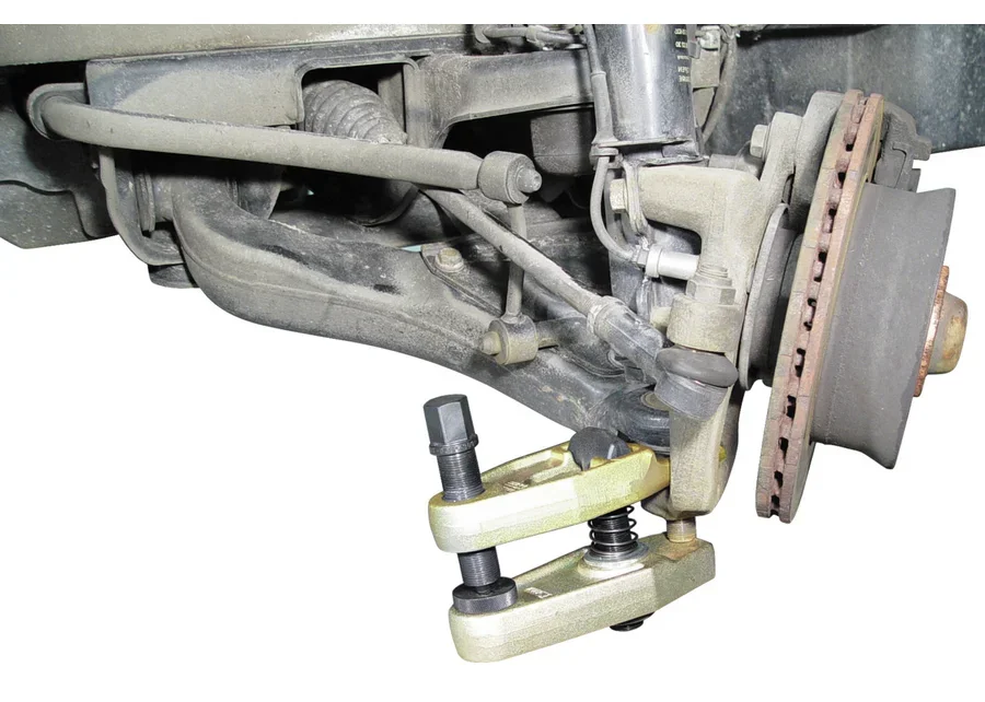 GEDORE Automotive Kugelgelenk-Abdrücker, Anwendungsbild Nummer 10