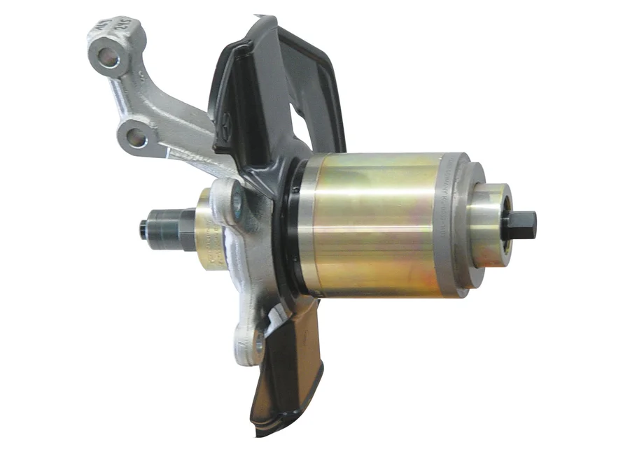 GEDORE Automotive universal wheel bearing tool set, application image no. 1