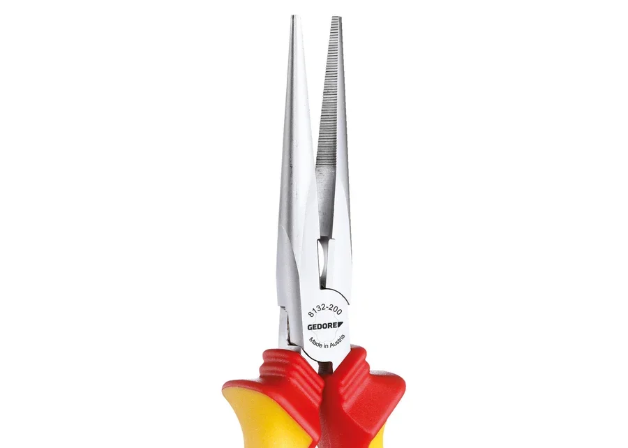 GEDORE VDE straight half-round-nose pliers with sleeve insulation, detail image no. 2