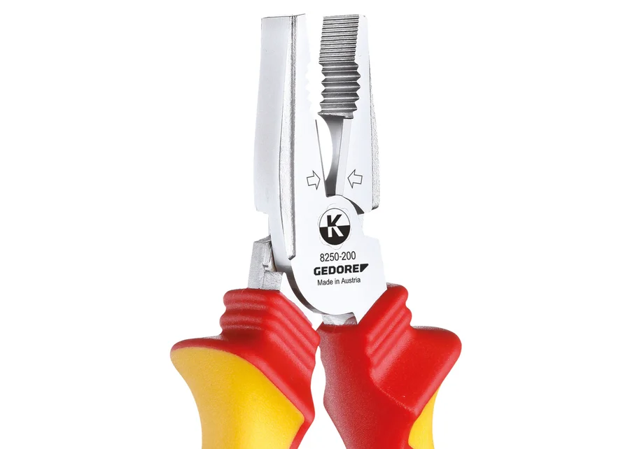 GEDORE VDE heavy-duty combination pliers with sleeve insulation, detail image no. 2