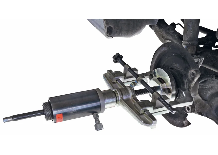 GEDORE Automotive wheel bearing installation tool, application image no. 8