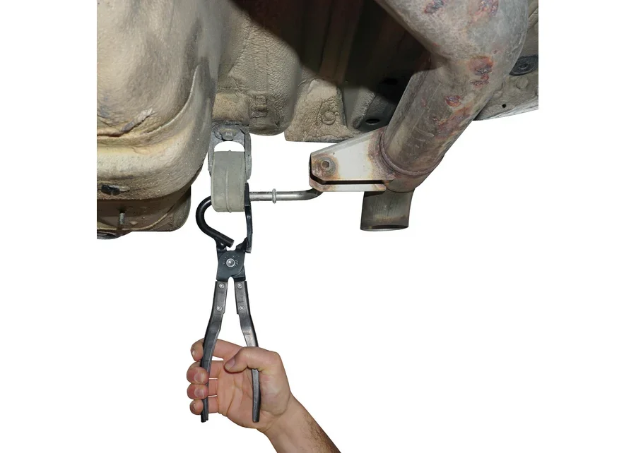 GEDORE Automotive removal pliers for exhaust rubber, application image