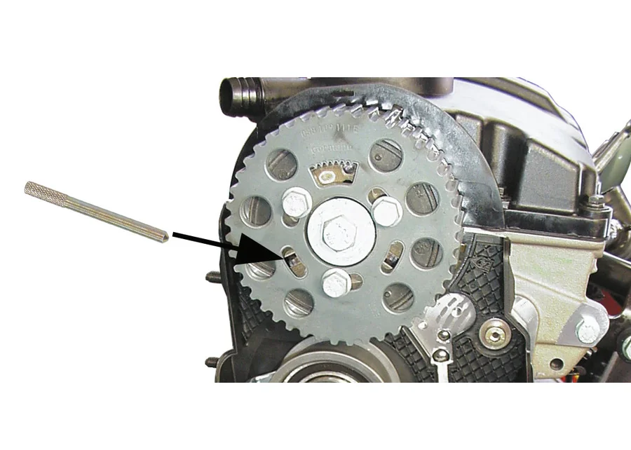 GEDORE Automotive locking pin, application image