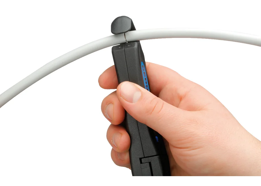 GEDORE multi-purpose cable knife, application image no. 4