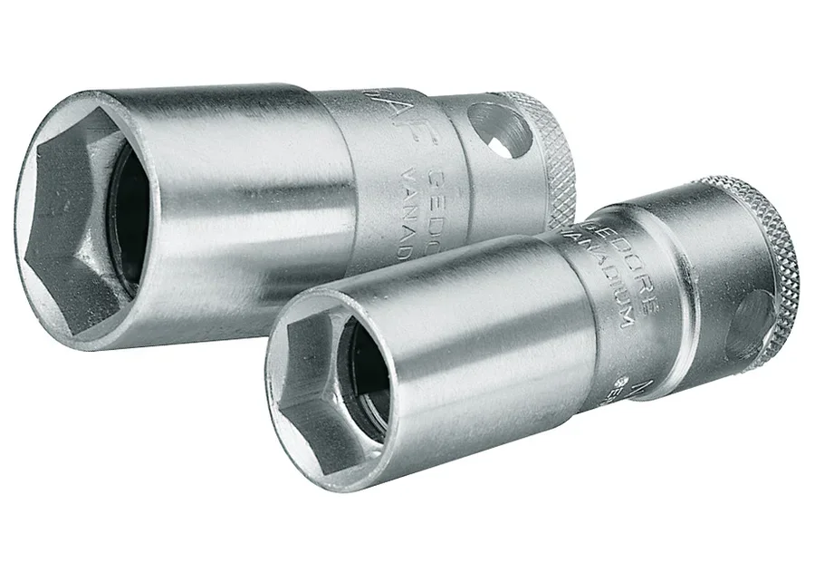 GEDORE spark plug socket with retaining spring, catalog image no. 2