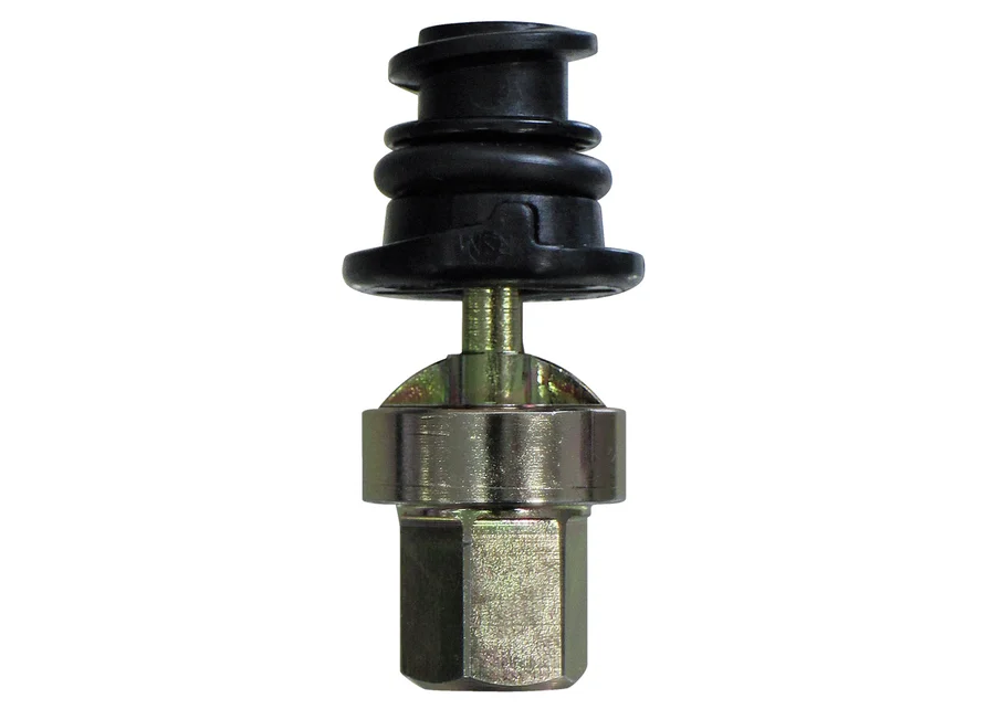 GEDORE Automotive socket wrench for oil drain plug, application image no. 2
