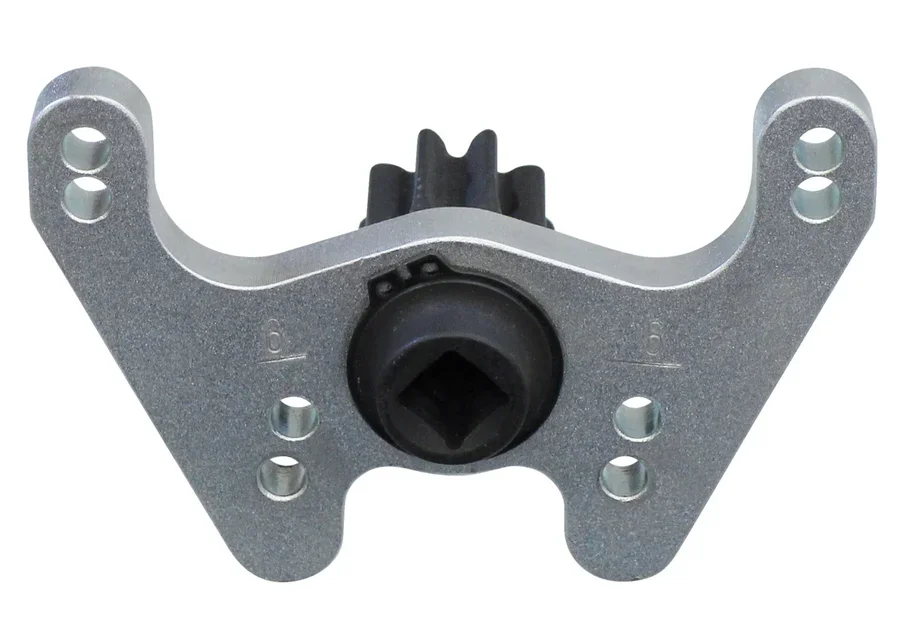 GEDORE Automotive engine turning device, catalogue image no. 4
