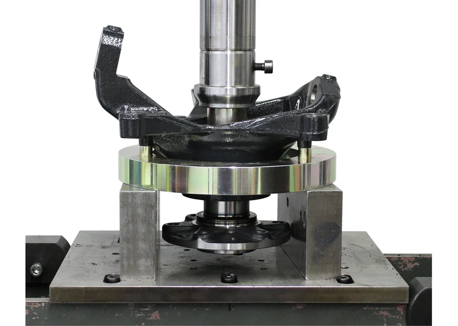 GEDORE Automotive supplementary set for Trapo wheel bearings/ball joints, application image no. 5