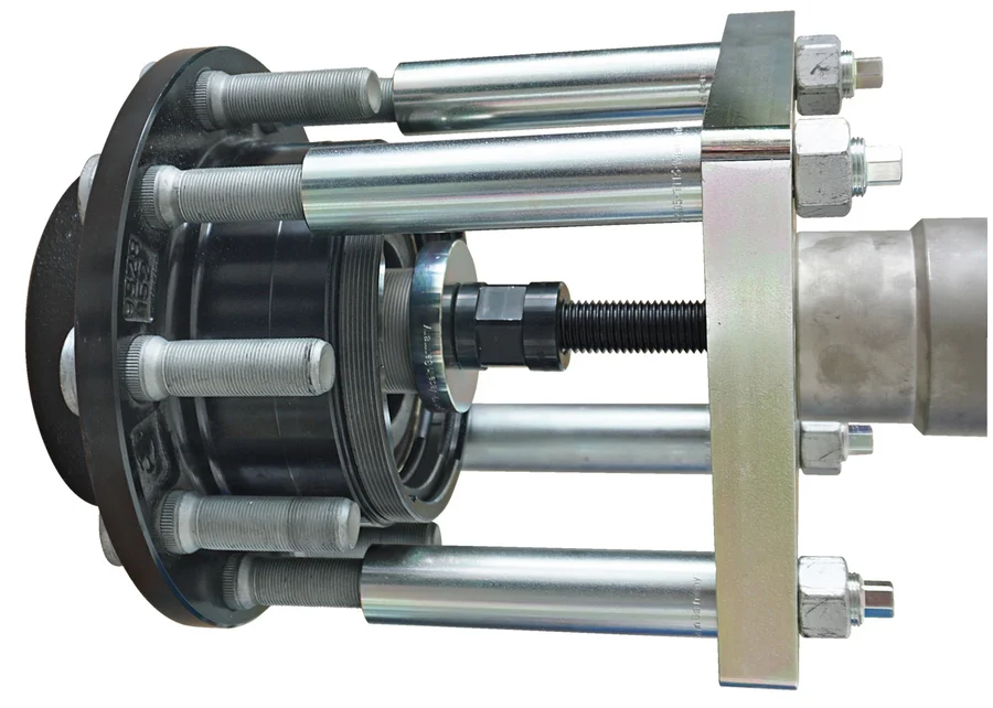 GEDORE Automotive pressure piece, application image no. 1